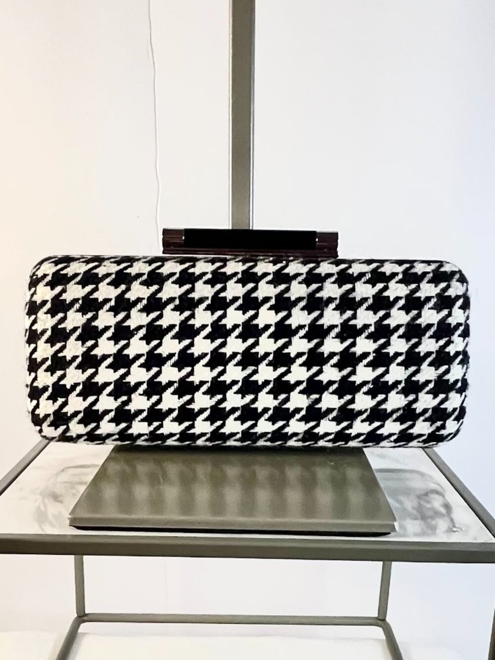NWT 🖤 Kate Landry Houndstooth Evening Clutch – Classic Black & White Elegance - Picture 14 of 16